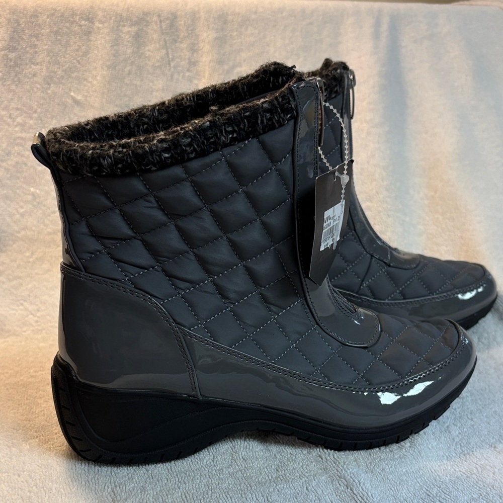 Khombu women’s Quilted Waterproof Boots - Light Gray